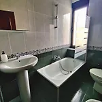 Green Hostel Oviedo Ostello