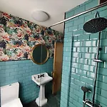 Green Hostel Oviedo * Oviedo