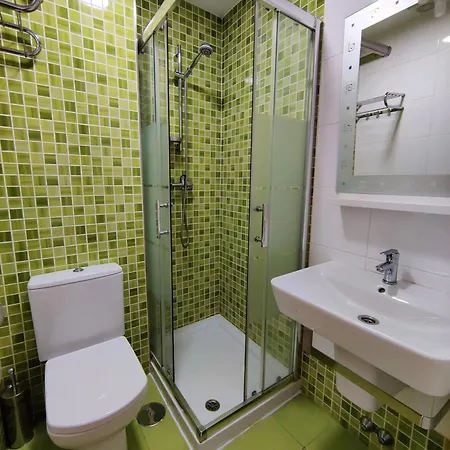 Green Hostel Oviedo אוביידו