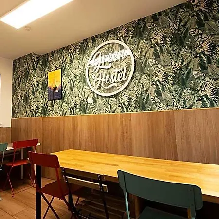 Green Hostel Oviedo Auberge de jeunesse *