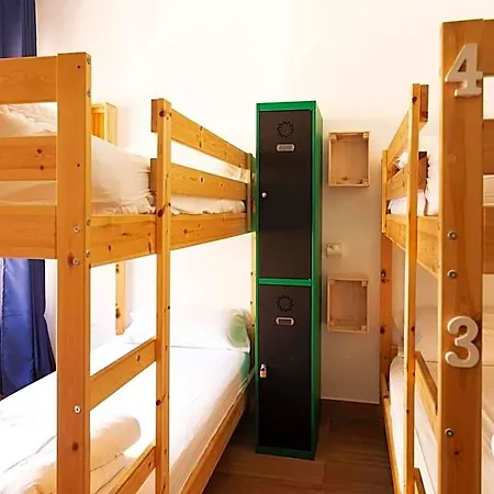 Green Hostel Oviedo Auberge de jeunesse