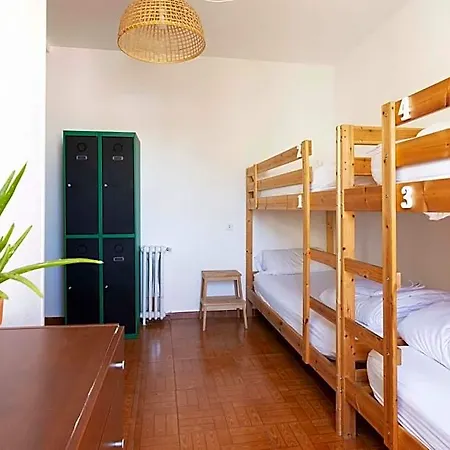Green Hostel Oviedo Auberge de jeunesse *