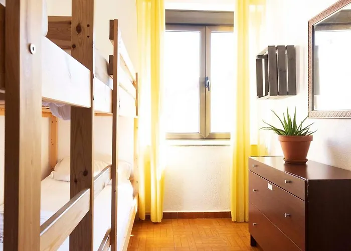 Green Hostel Oviedo オビエド